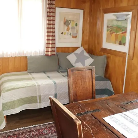 Gemuetliches Zum Alleinbewohnen Mit Garten & Bergblick, Kostenloses Wifi, Ladestation Fuer E-autos Holiday home *
